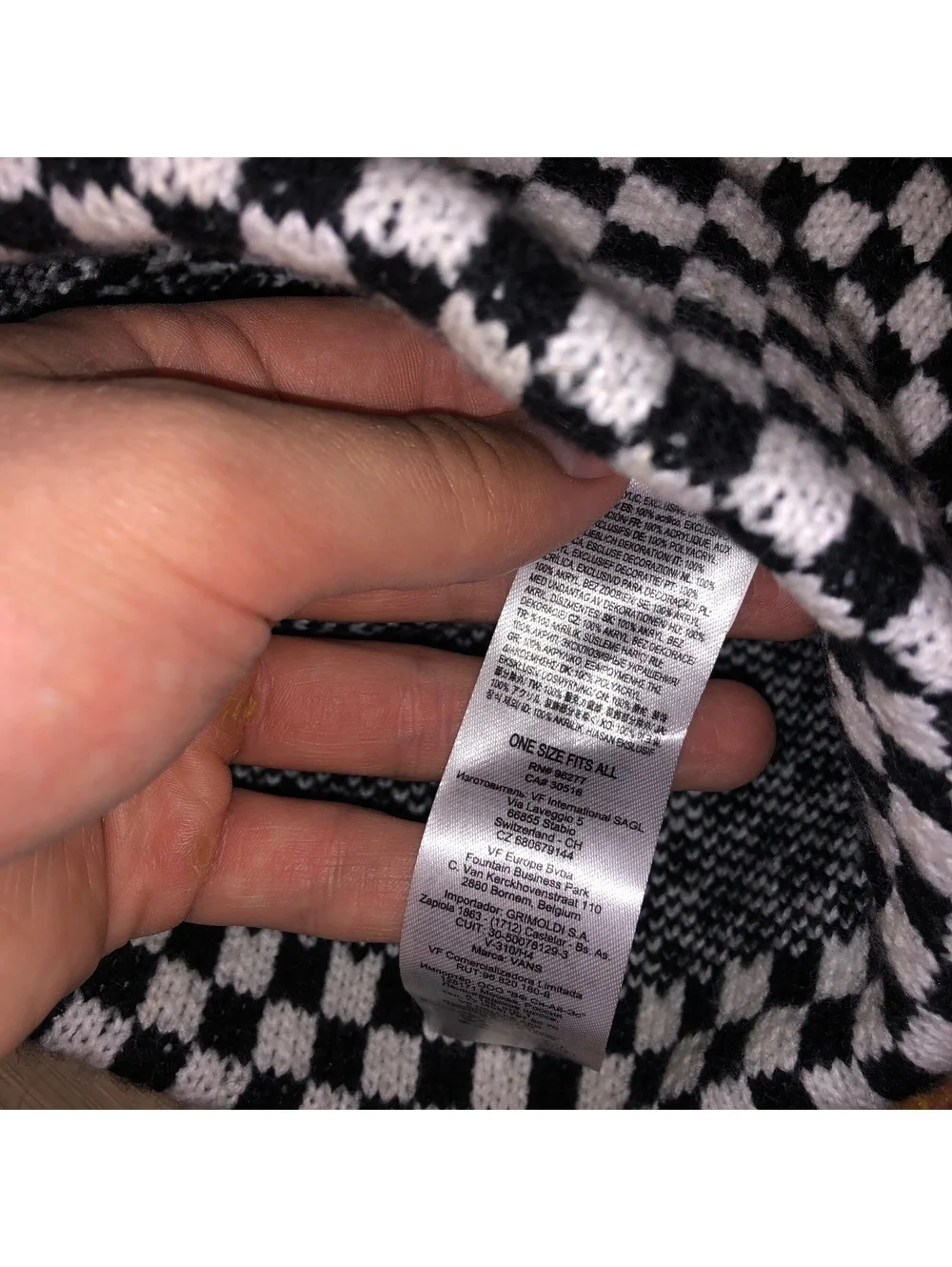 VANS OFF THE WALL SKATE BEANIE KNIT HAT CHECKERED BLACK WHITE ADULT ONE SIZE